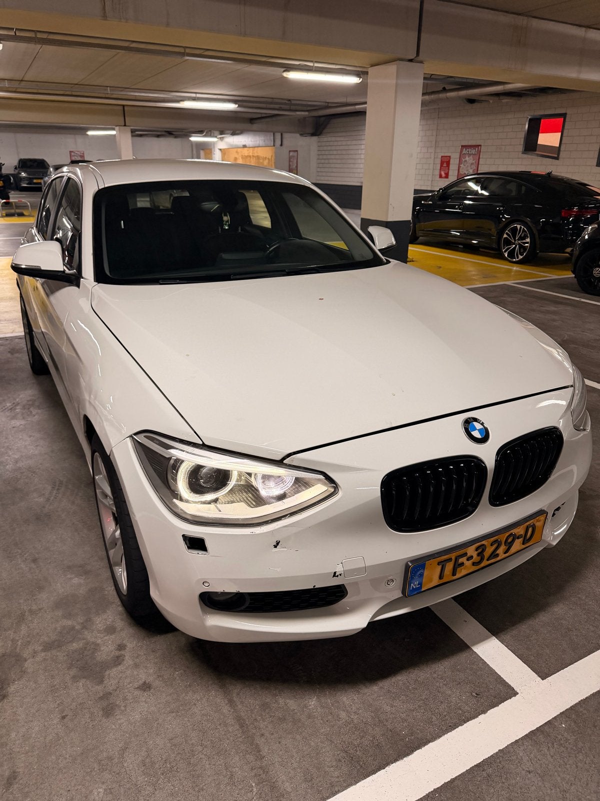 BMW 1-Serie 116i 136PK 5D 2014 Wit, Auto's, 1-Serie, 4 cilinders, Wit, 19 km/l