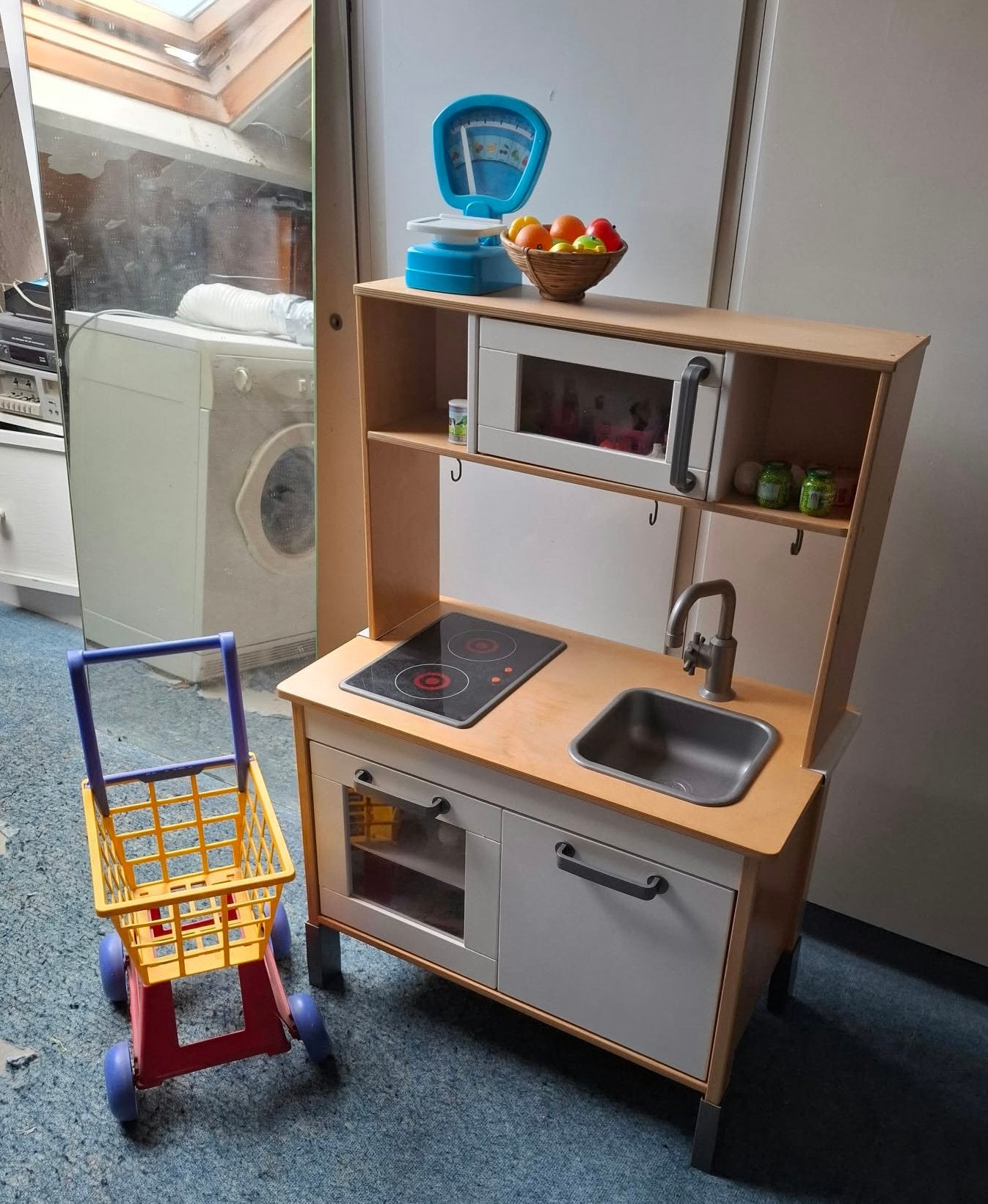 Houten  keukentje ikea, Ophalen, Zo goed als nieuw