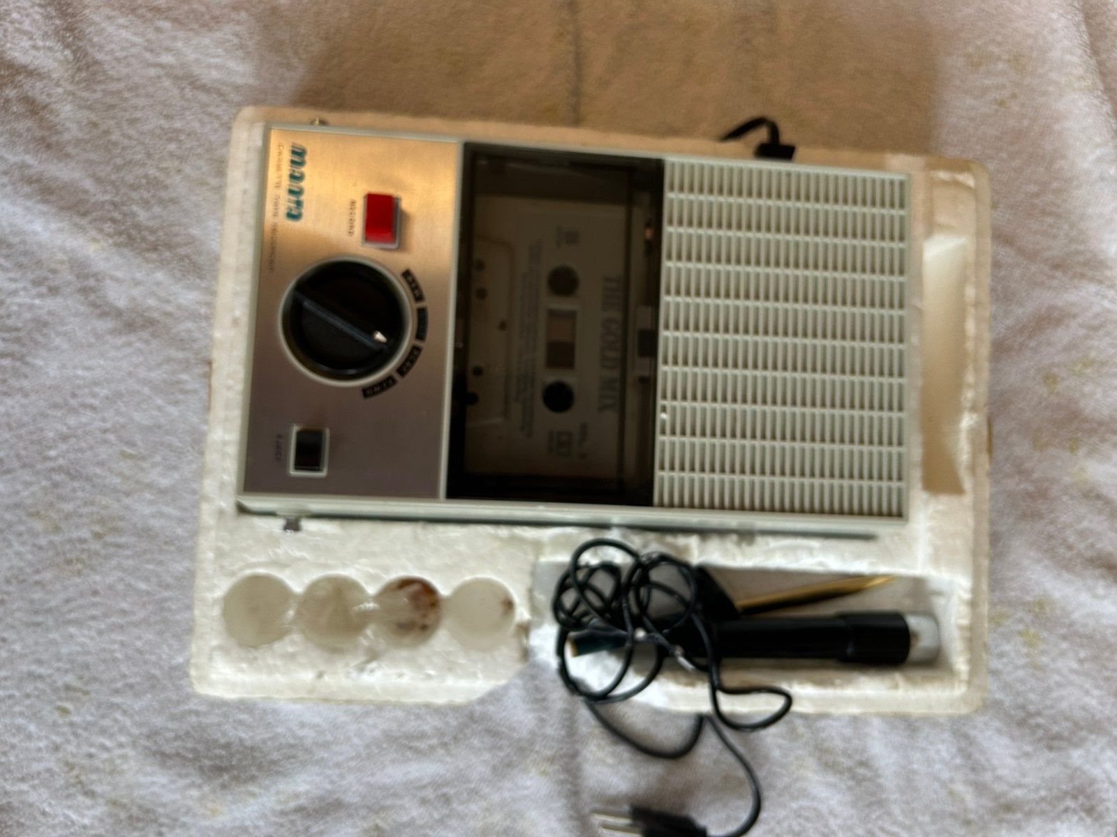 Vintage manta cassette recorder met microfoon uit jaren 70, Ophalen of Verzenden, Zo goed als nieuw