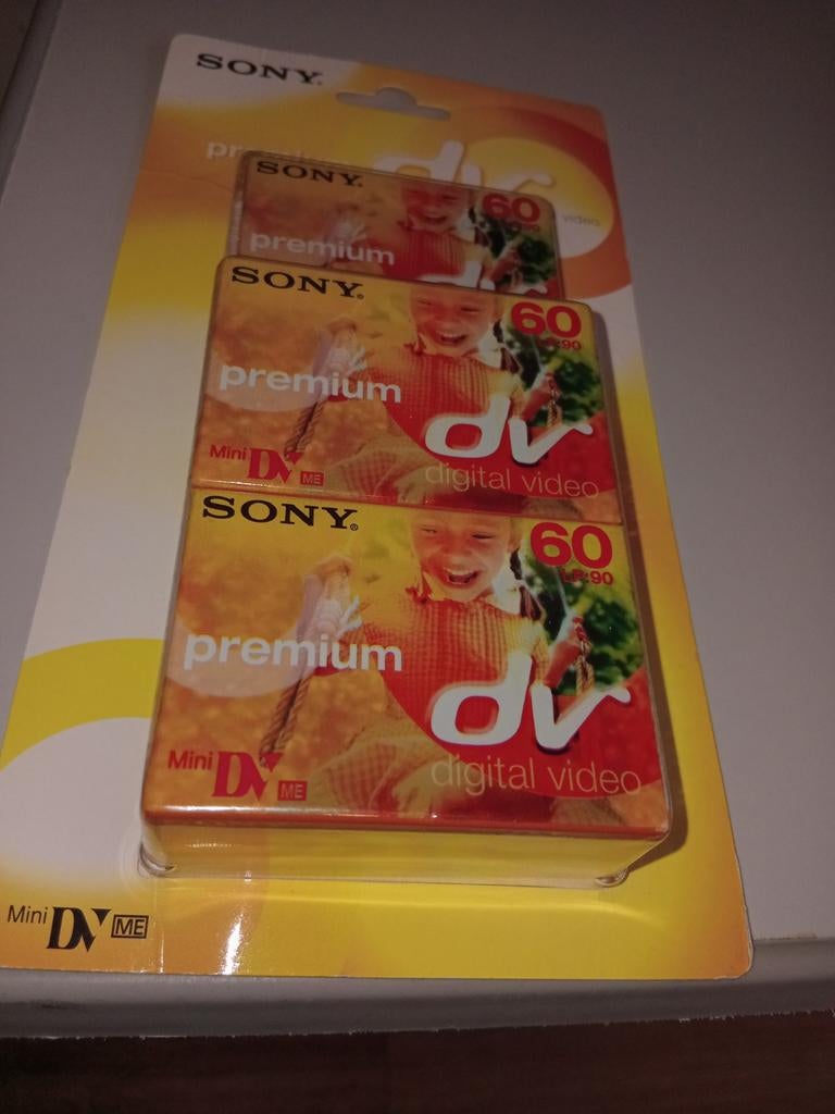 5x Sony Mini DV Digital Video Tapes - Nieuw in verpakking, Mini dv, Nieuw, Ophalen of Verzenden, Band, Disc of Geheugen