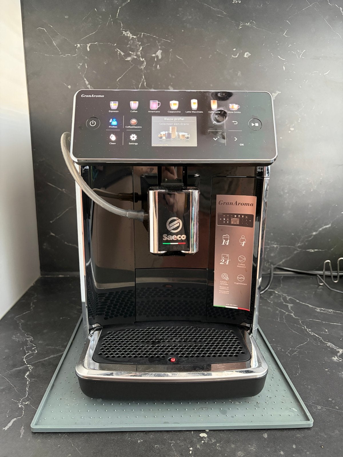 Saeco GranAroma SM6580/00 Volautomatische Espressomachine, Witgoed en Apparatuur, Koffiezetapparaten, Ophalen, Afneembaar waterreservoir