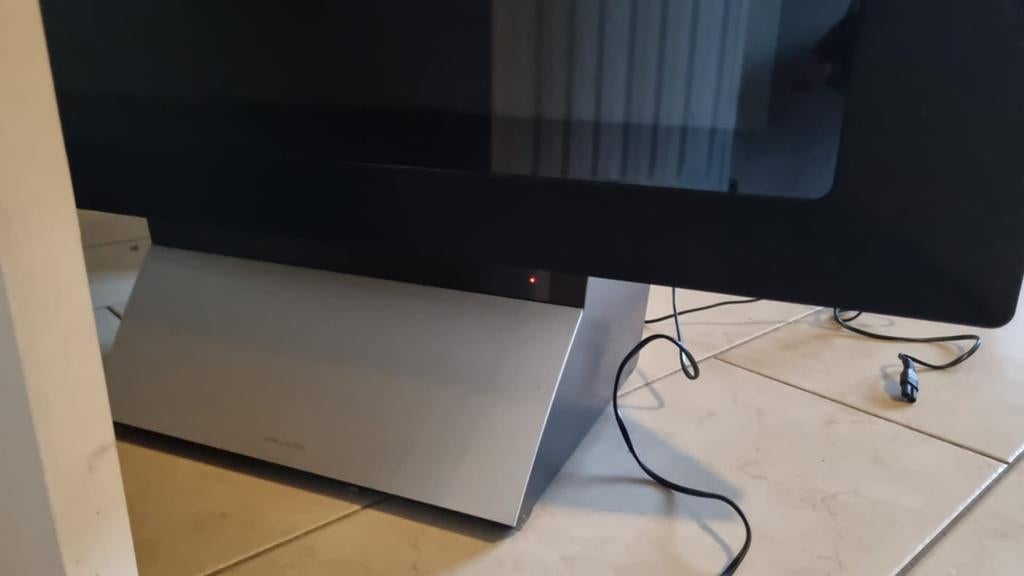 Bang&Olufsen TV BEO-VISION 3-32 50-60hz met voedingskabel, Gebruikt, 50 Hz, 40 tot 60 cm, Ophalen