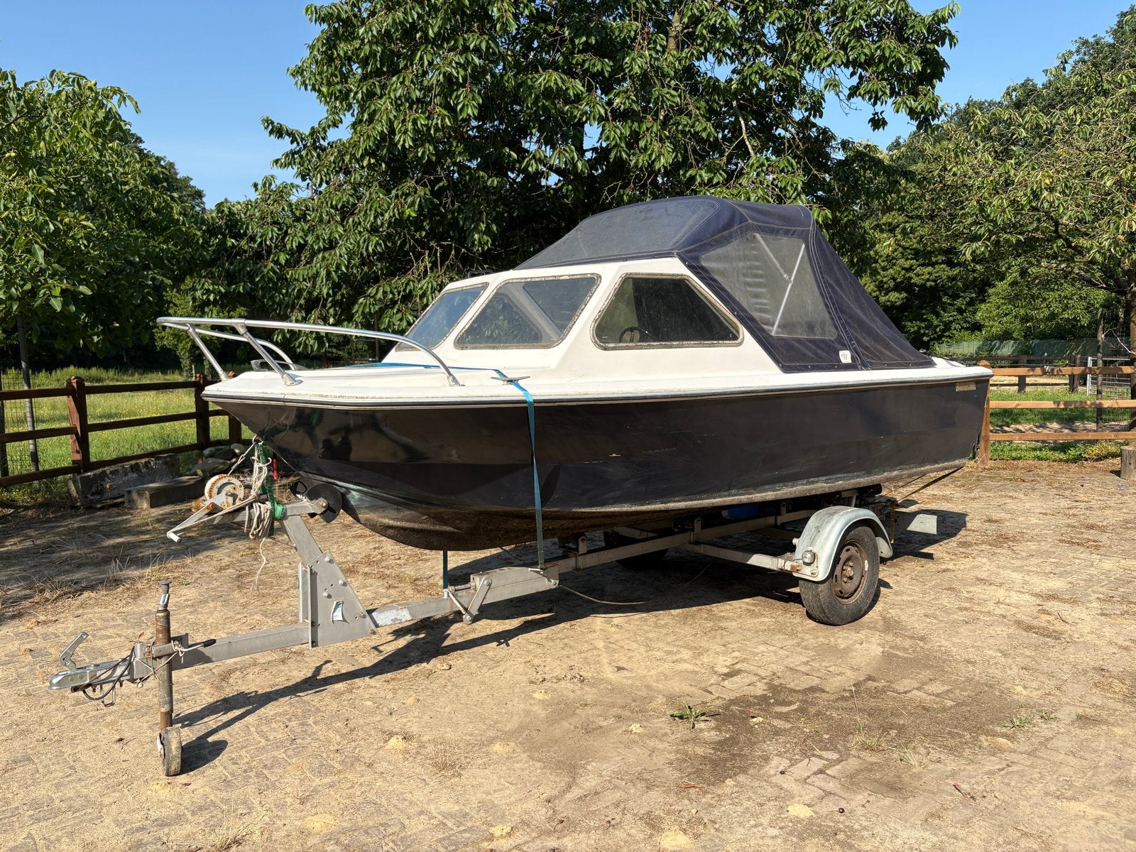 Beekman 485 boot met trailer, Watersport en Boten, Ophalen, Gebruikt, Kajuitboot, Buitenboordmotor