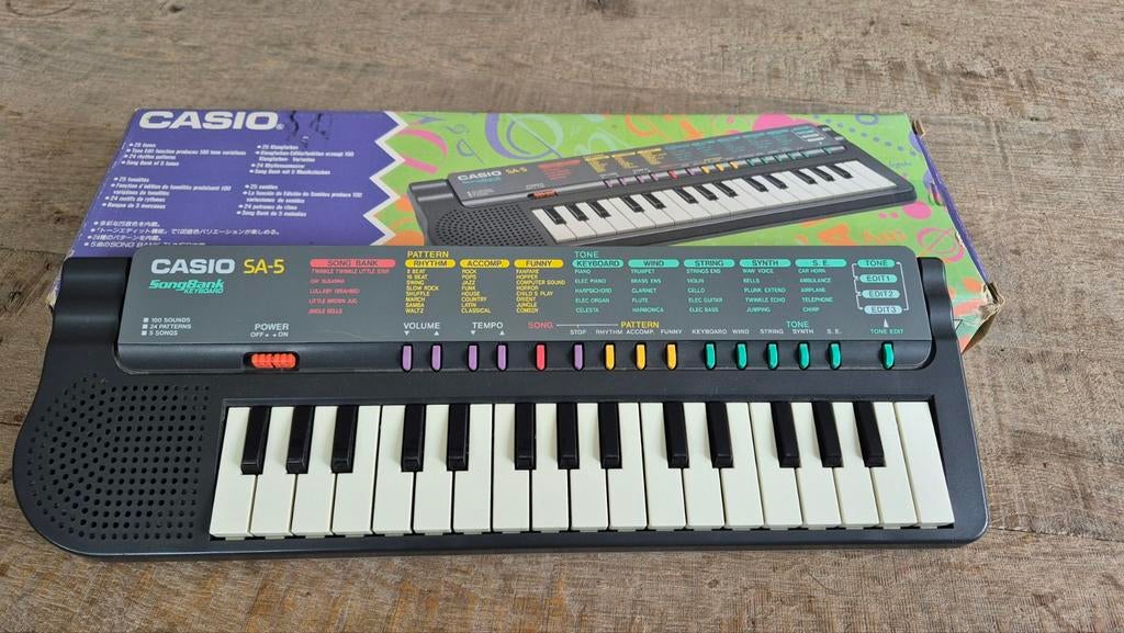 Casio SA-5 Song Bank Keyboard - Vintage Mini Keyboard, Muziek en Instrumenten, Keyboards, Ophalen