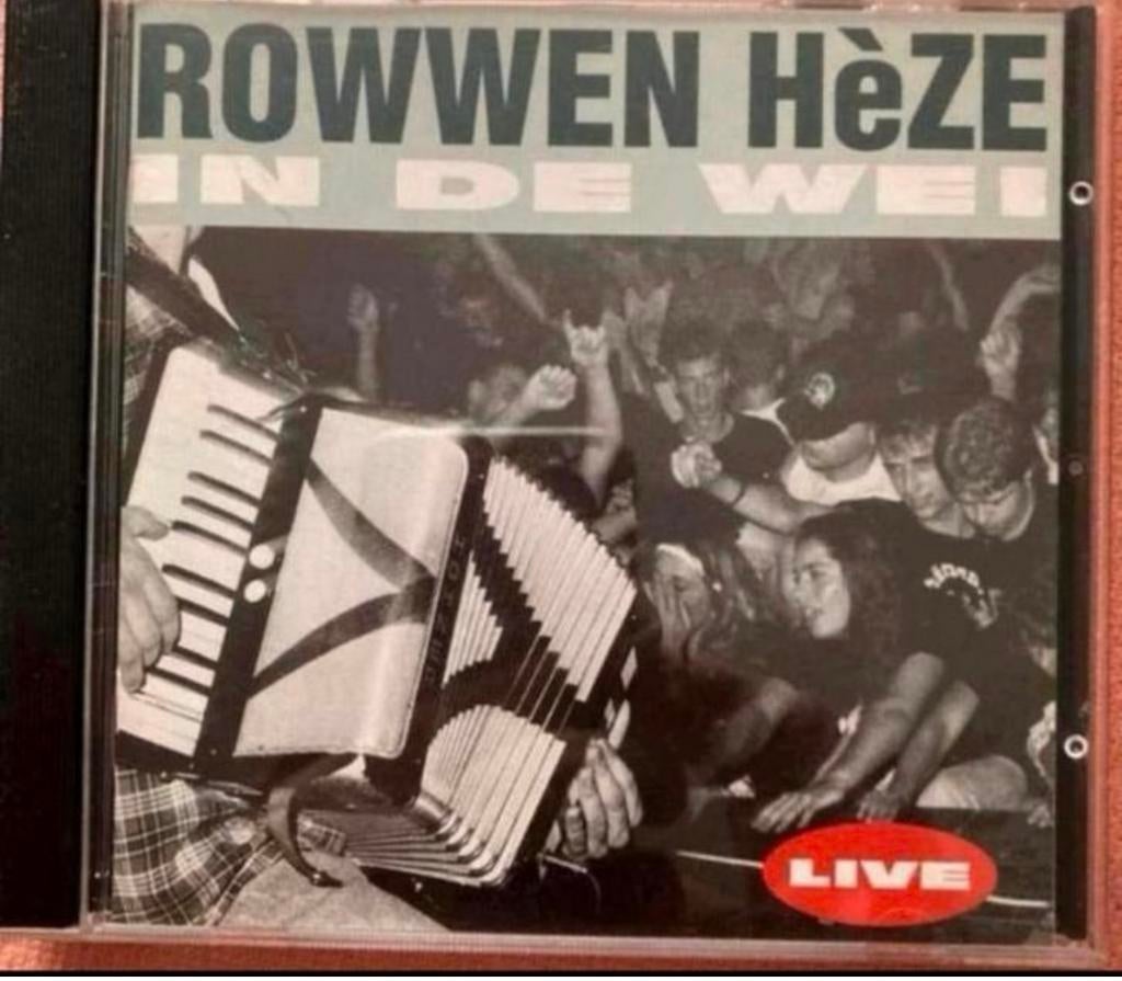 Rowwen Hèze In de wei Live Cd, Ophalen of Verzenden, Gebruikt, Levenslied of Smartlap