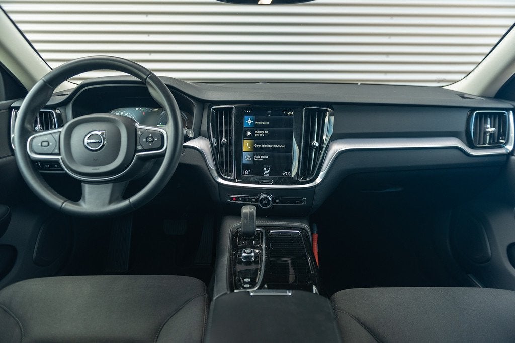 Volvo V60 T6 Aut. Plug-in Hybrid Long Range Inscription Trek, Automaat, Stof, Gebruikt, 4 cilinders