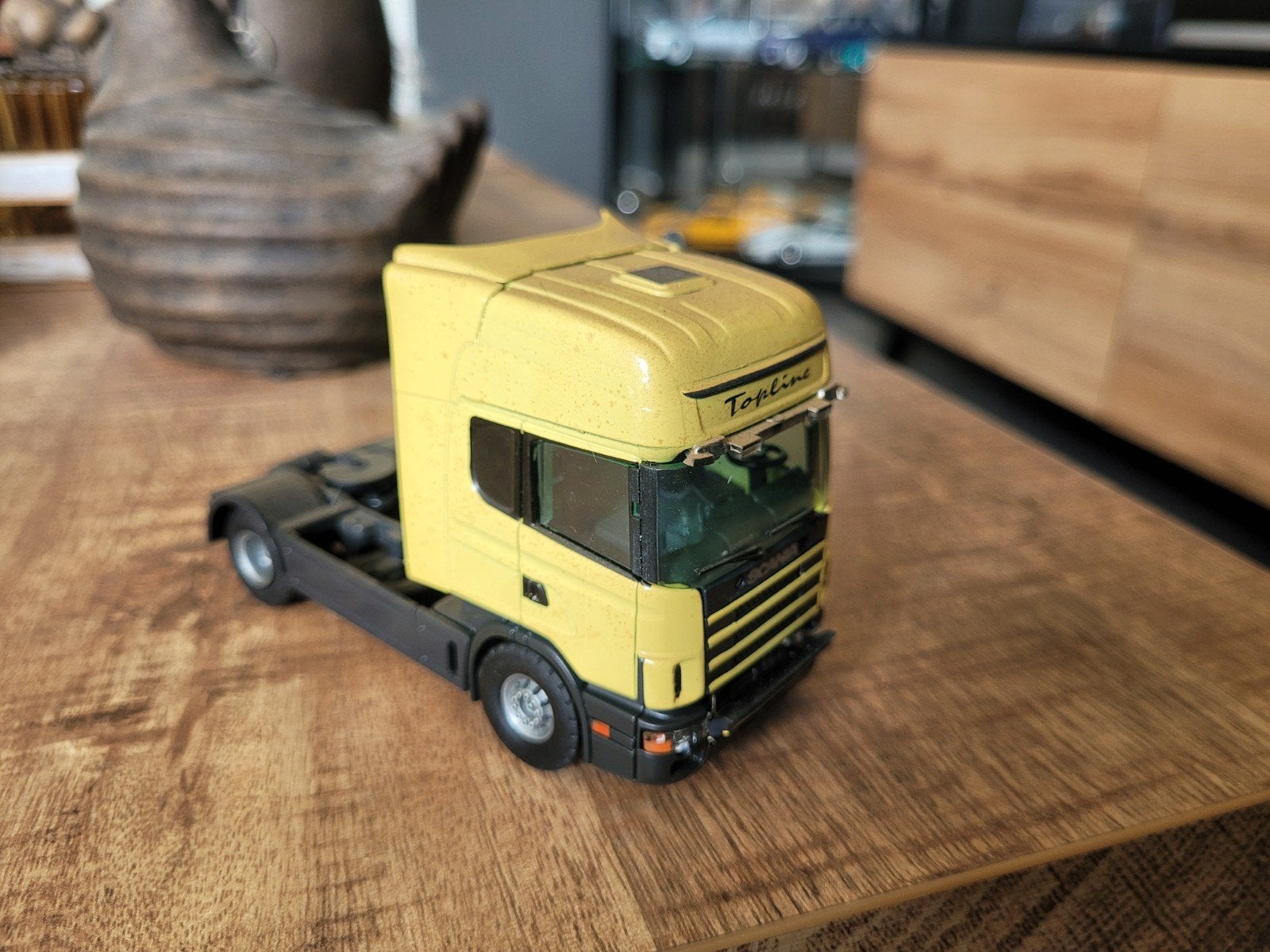 scania truck geel, Hobby en Vrije tijd, Modelauto's | 1:50, Tekno, Zo goed als nieuw, Tekno, Bus of Vrachtwagen