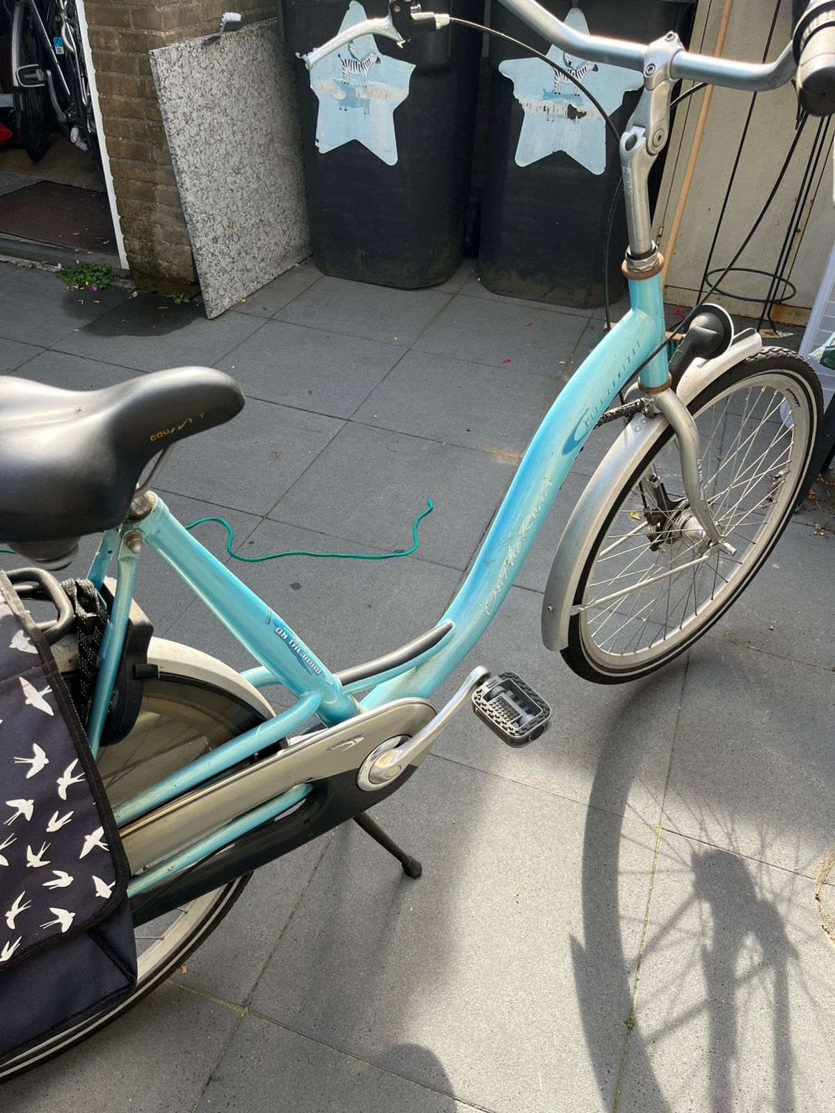 Mooie blauwe fiets heeft altijd binnen gestaan!!, Fietsen en Brommers, Ophalen, 2 zitjes, Zo goed als nieuw, Overige merken