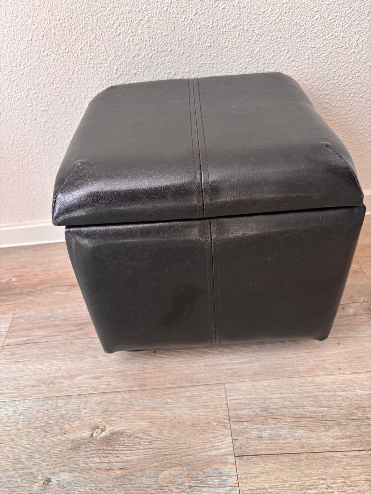 Poef opberg mogelijkheden, Ophalen, Rond, Minder dan 50 cm