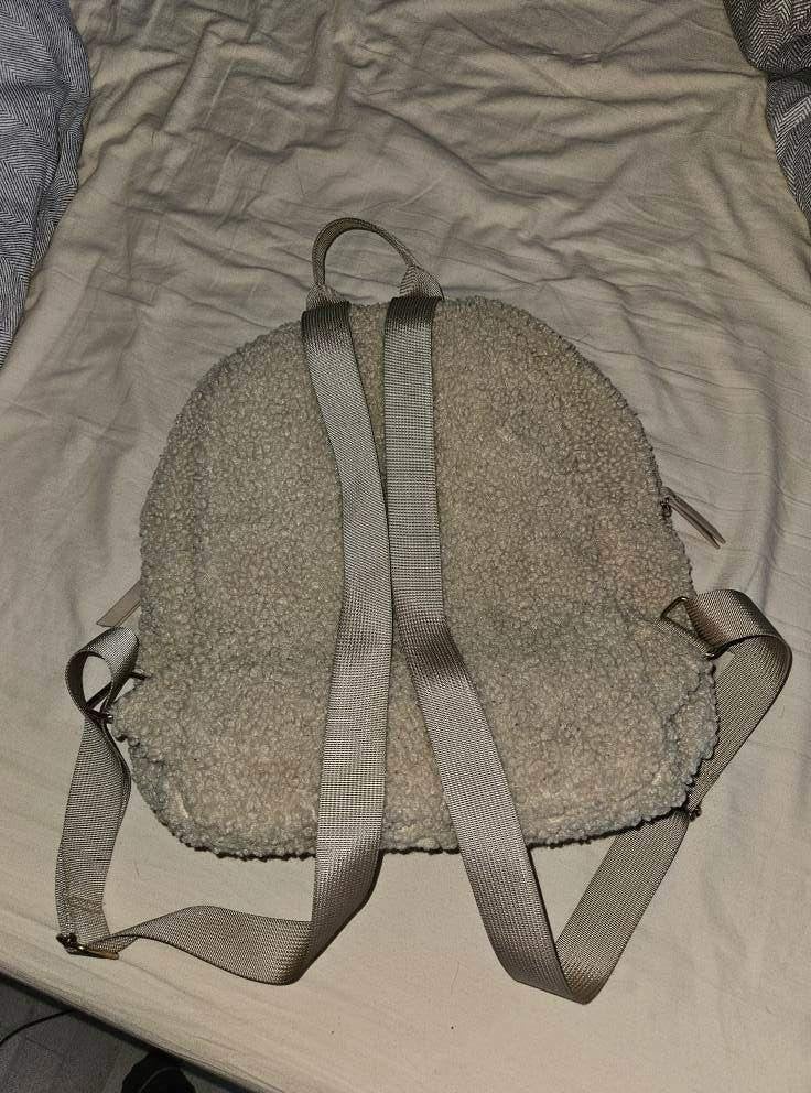Schattige teddy rugzak - Beige, Sieraden, Tassen en Uiterlijk, Tassen | Damestassen, Ophalen of Verzenden, Zo goed als nieuw, Beige