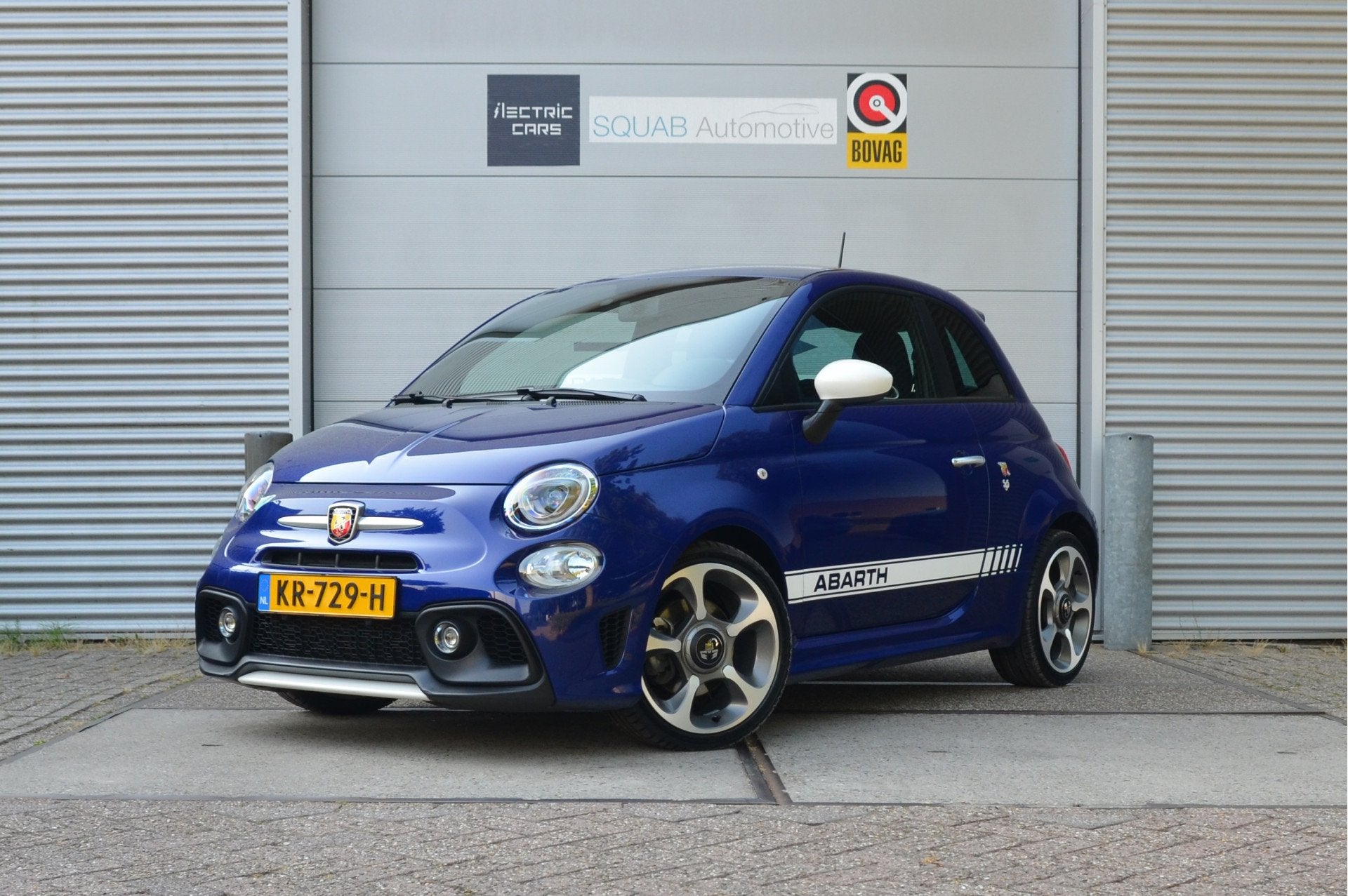 Fiat 500 1.4 T-Jet Abarth 595 1e Eigenaar! Nw Michelin bande, Voorwielaandrijving, 4 cilinders, Alcantara, Parkeersensor
