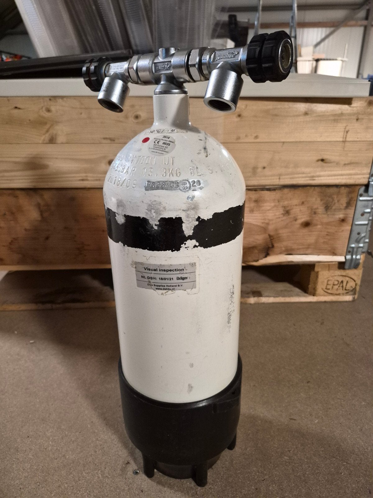 8 liter cillinder 300 bar, Watersport en Boten, Duiken, Ophalen, Duikfles
