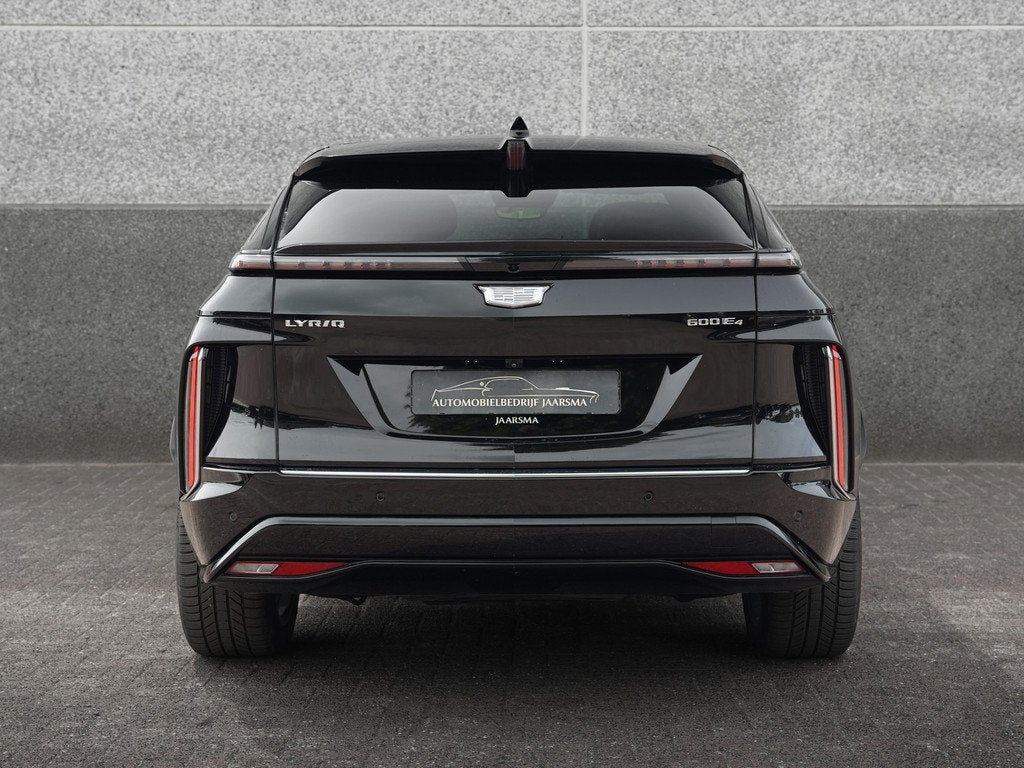 Cadillac Lyriq Luxury 600 E4 |SOH 97.7% |Panoramadak |, Auto's, Automaat, Gebruikt, 3200 kg, Automatische klimaatregeling