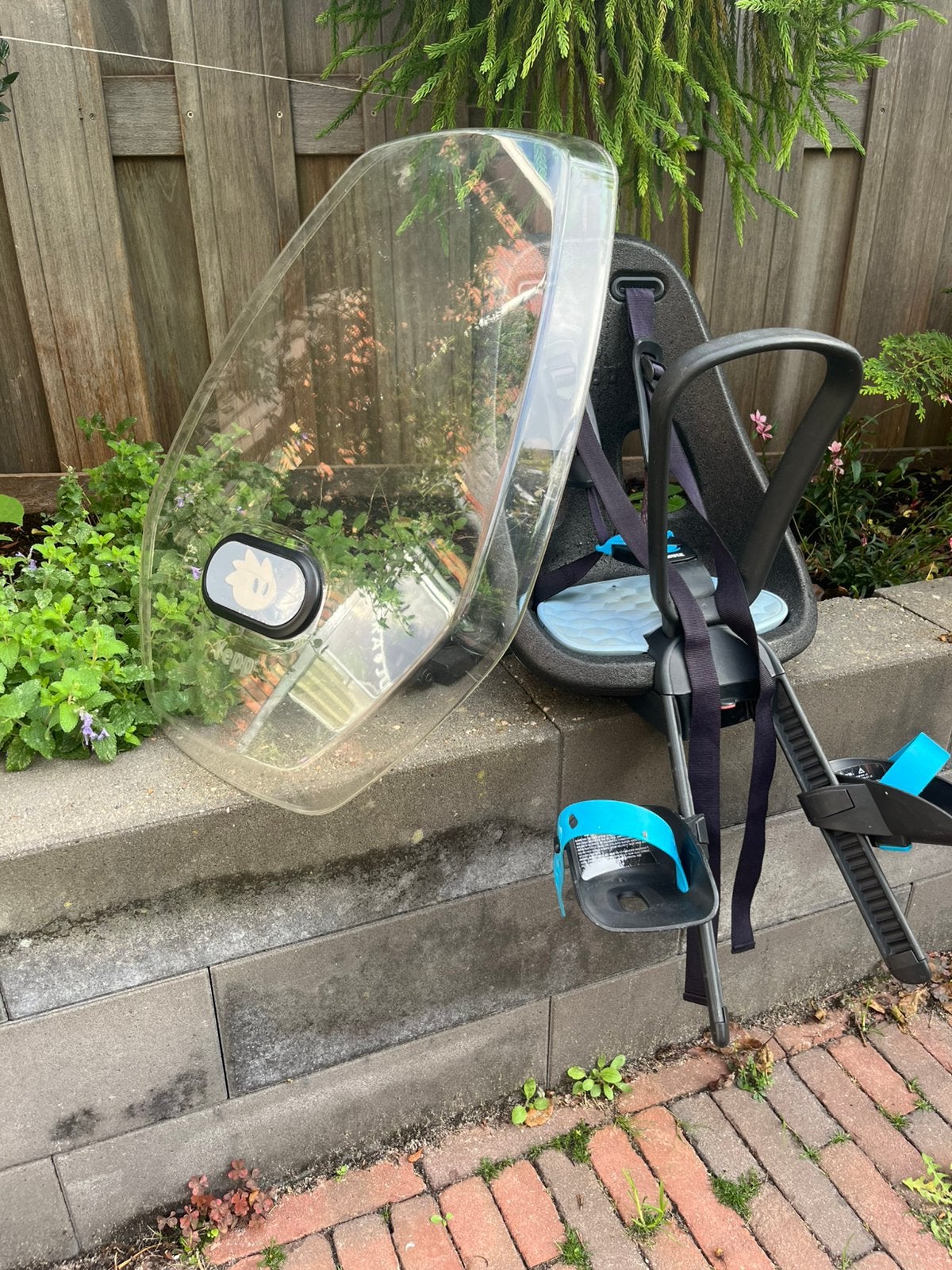Thule Yepp Nexxt Mini Set + Windscherm, Adapter & Slaaprol, Ophalen, Zo goed als nieuw