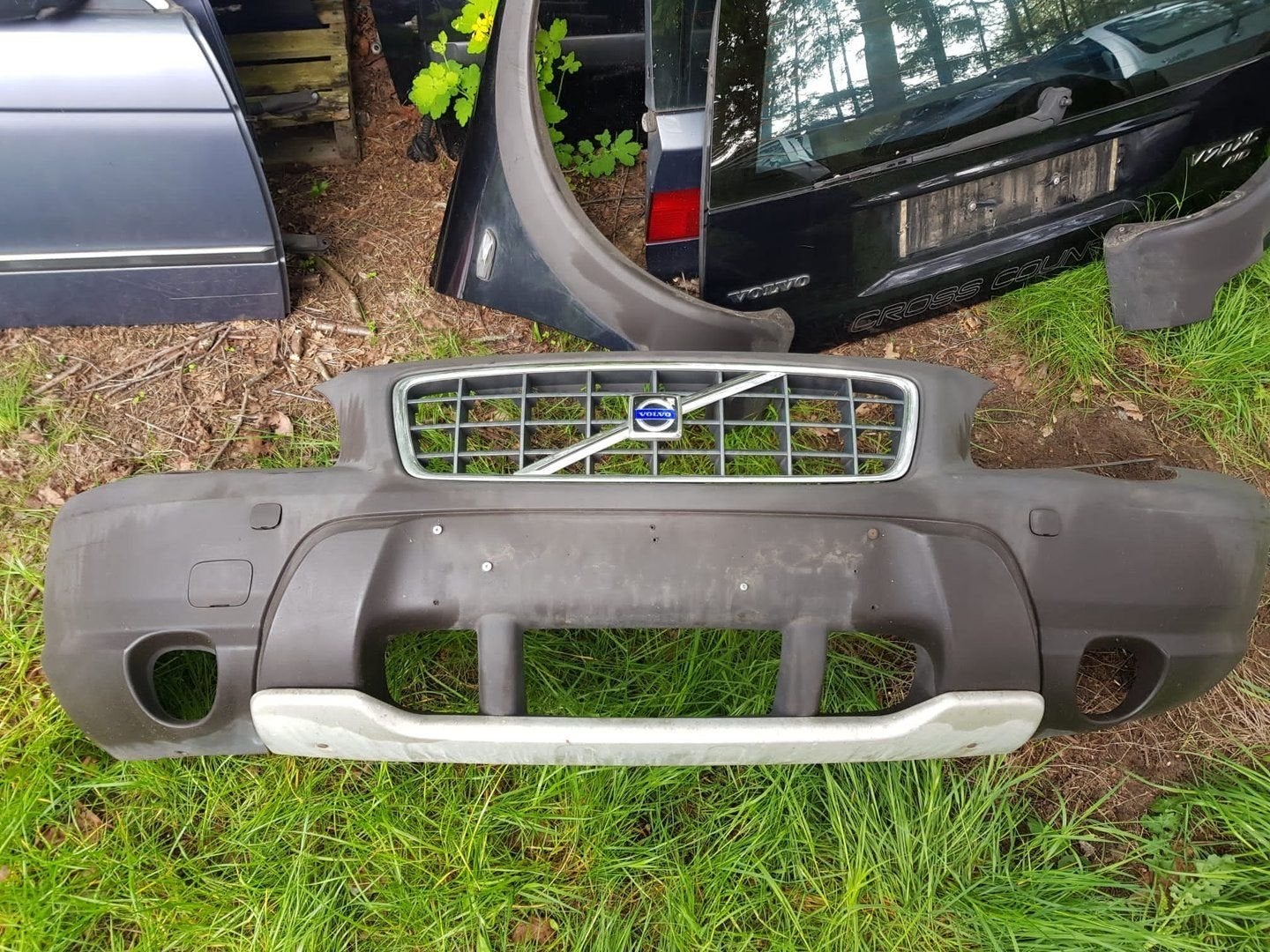 VOLVO V70 CROSS COUNTRY VOORBUMPER BJ 2002, Auto-onderdelen, Gebruikt, -, Voor, -