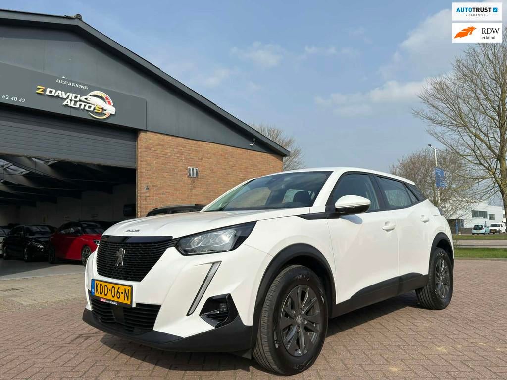 Peugeot 2008 1.2 PureTech Active Pack automaat, Parkeersensor, Gebruikt, Euro 6, 1199 cc