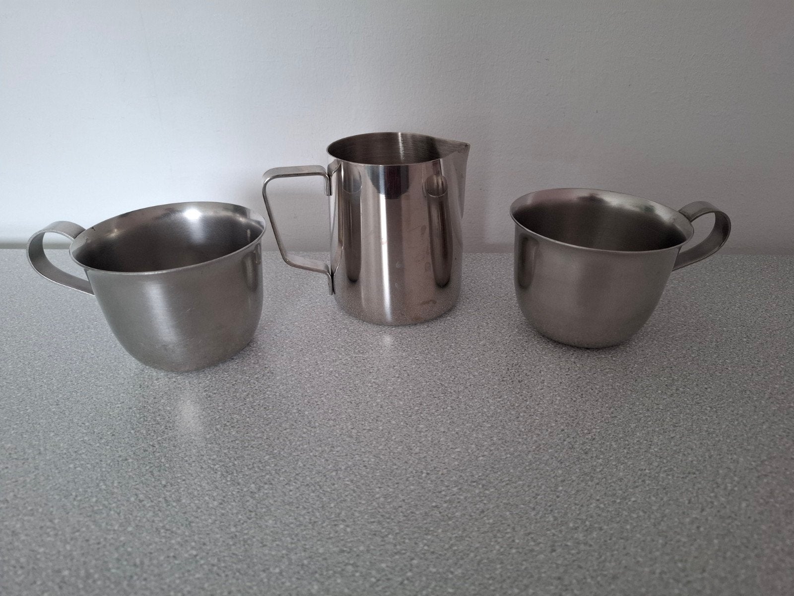 Set van 3 RVS kannen/kopjes, Huis en Inrichting, Keuken | Servies, Kan, Gebruikt, Ophalen of Verzenden, Metaal