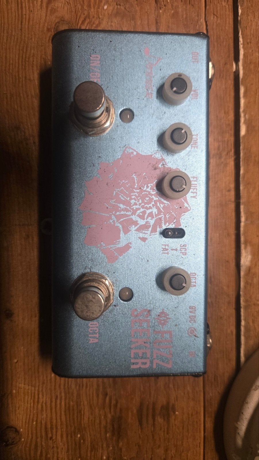 Donner OctaFuzz Fuzz Seeker Octave Fuzz Pedaal, Ophalen of Verzenden, Gebruikt, Distortion, Overdrive of Fuzz