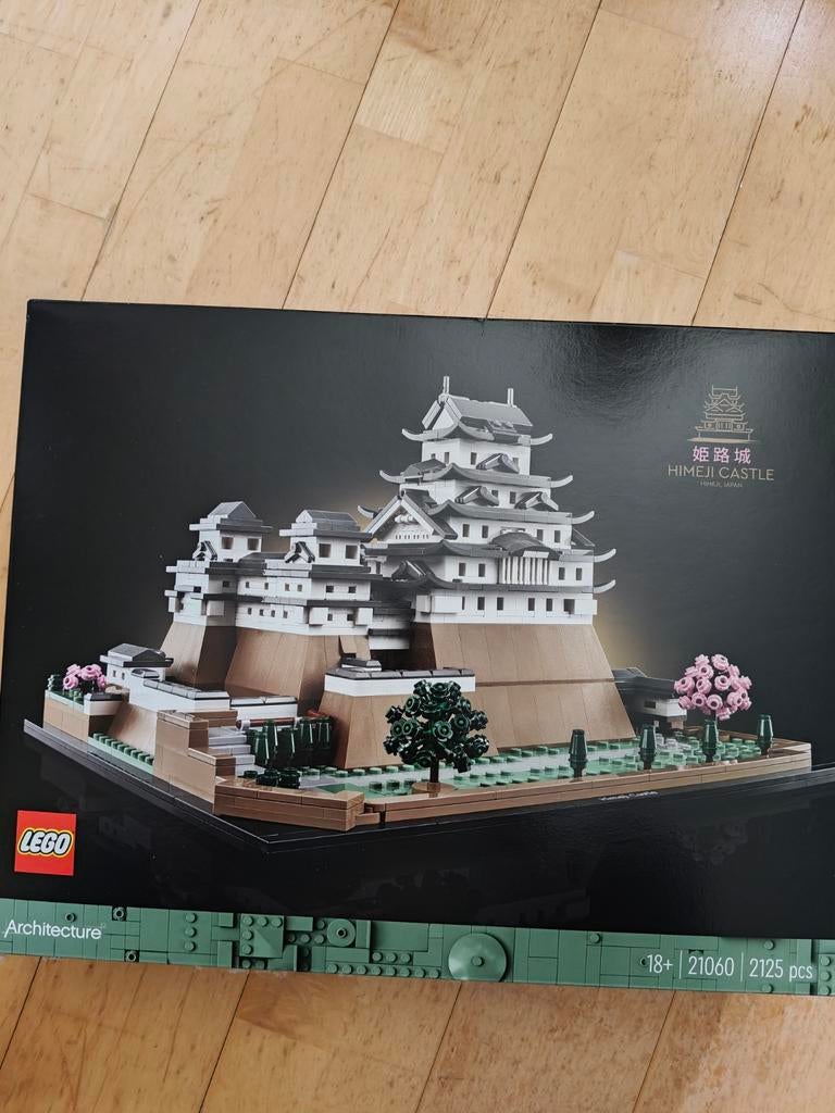 LEGO Architecture Himeji Kasteel 21060, Ophalen of Verzenden, Zo goed als nieuw, Overige merken