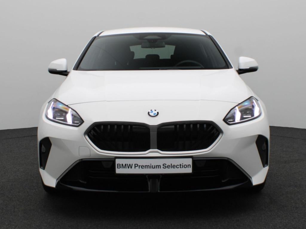 BMW 1 Serie 120 M Sportpakket | Premium Pack | Achteruitrijc, Stof, Met garantie (alle), Wit, Bedrijf