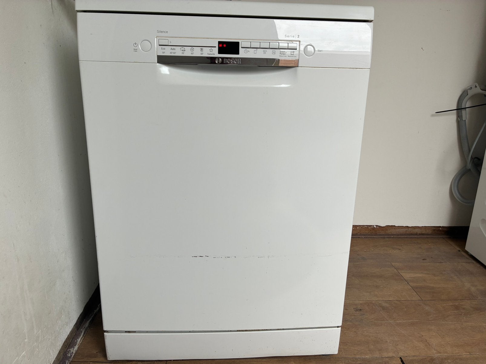 Zo goed als Nieuw Jong Bosch Serie2 Silence Vaatwasser, Bosch, Minder dan 10 liter, Energieklasse A of zuiniger, Ophalen of Verzenden