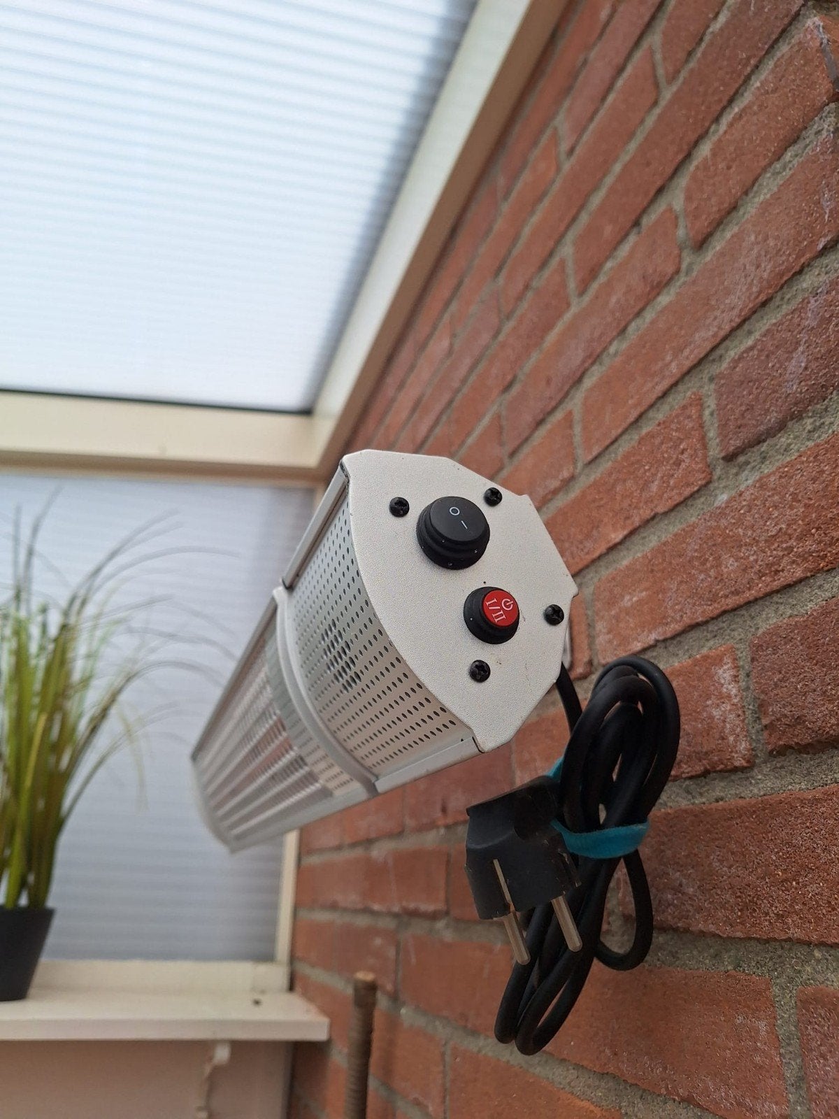Elektrische terrasverwarmer voor wandmontage, Ophalen, Zo goed als nieuw, Elektrisch, Wand