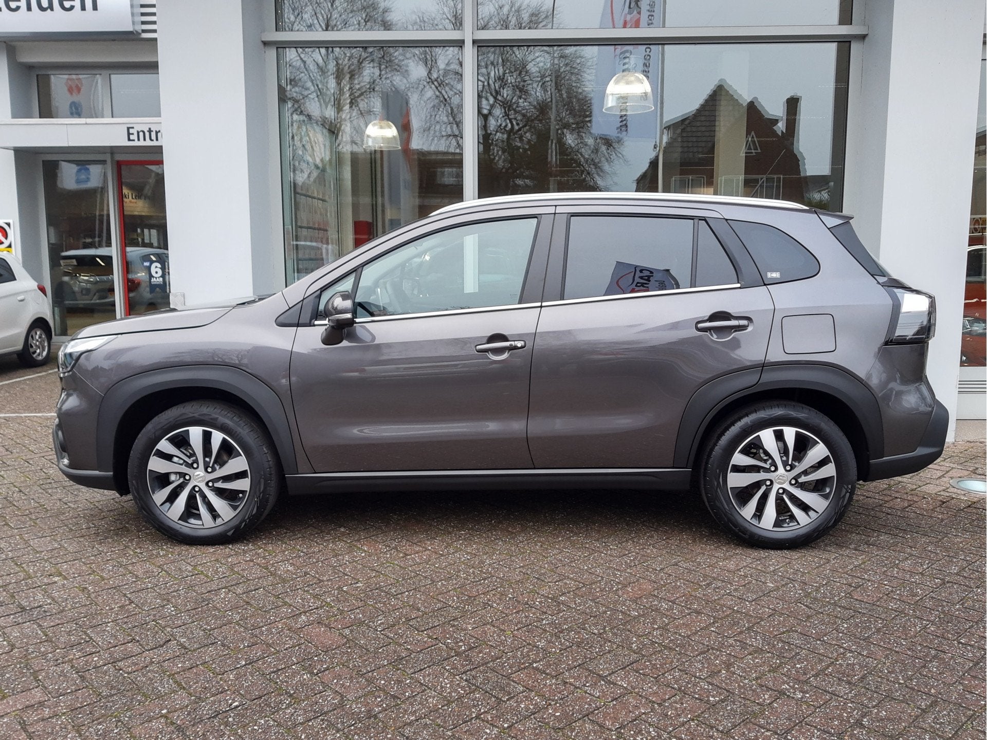 Suzuki S-Cross 1.4 BOOSTERJET STYLE HYBRID AUTOMAAT | DEMO D, 12 maanden, 4 cilinders, Leder en Stof, Origineel Nederlands
