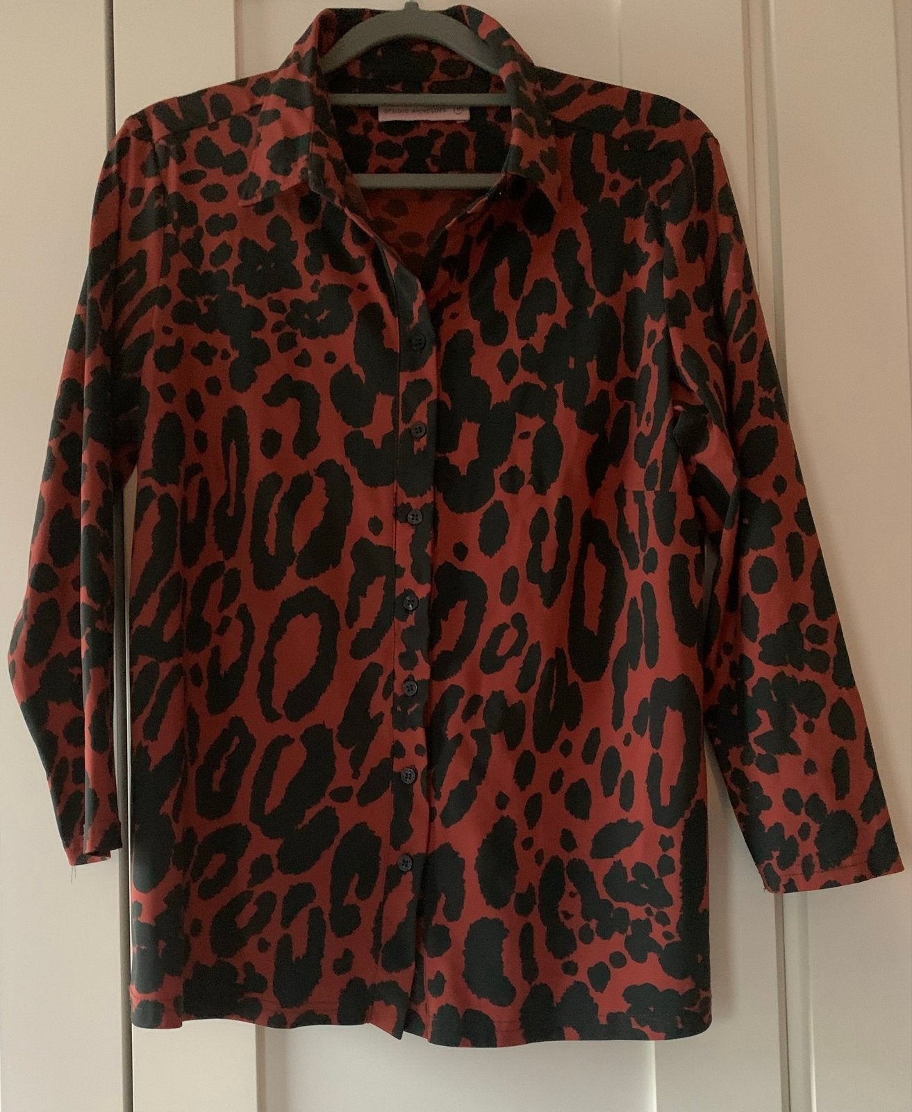 Studio Anneloes Blouse met Luipaardprint - Maat M, Kleding | Dames, Verzenden, Zo goed als nieuw, Maat 38/40 (M), Rood