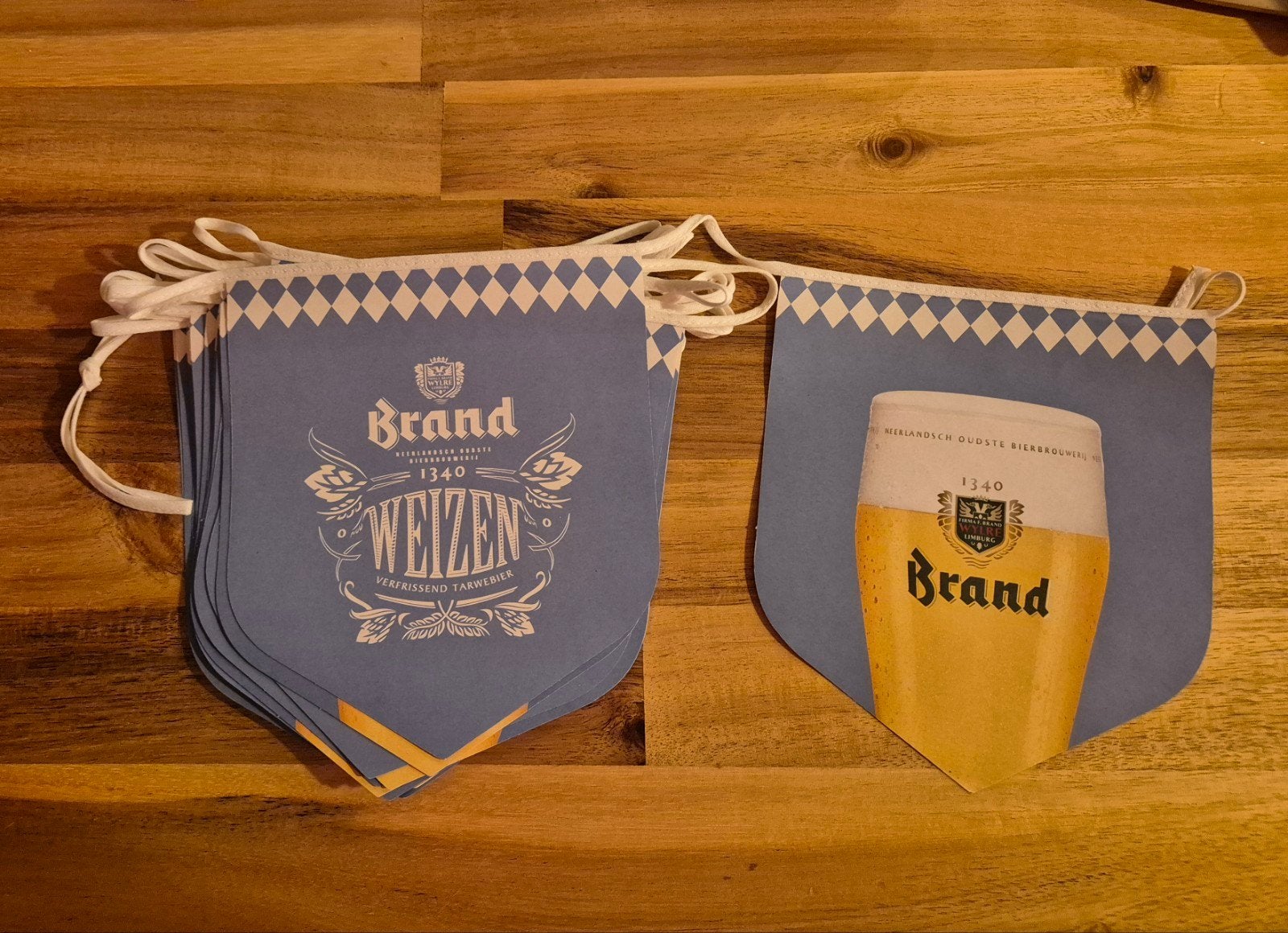 Brand Weizen biervlaggenlijn - Feestversiering, Ophalen of Verzenden, Nieuw, Brand