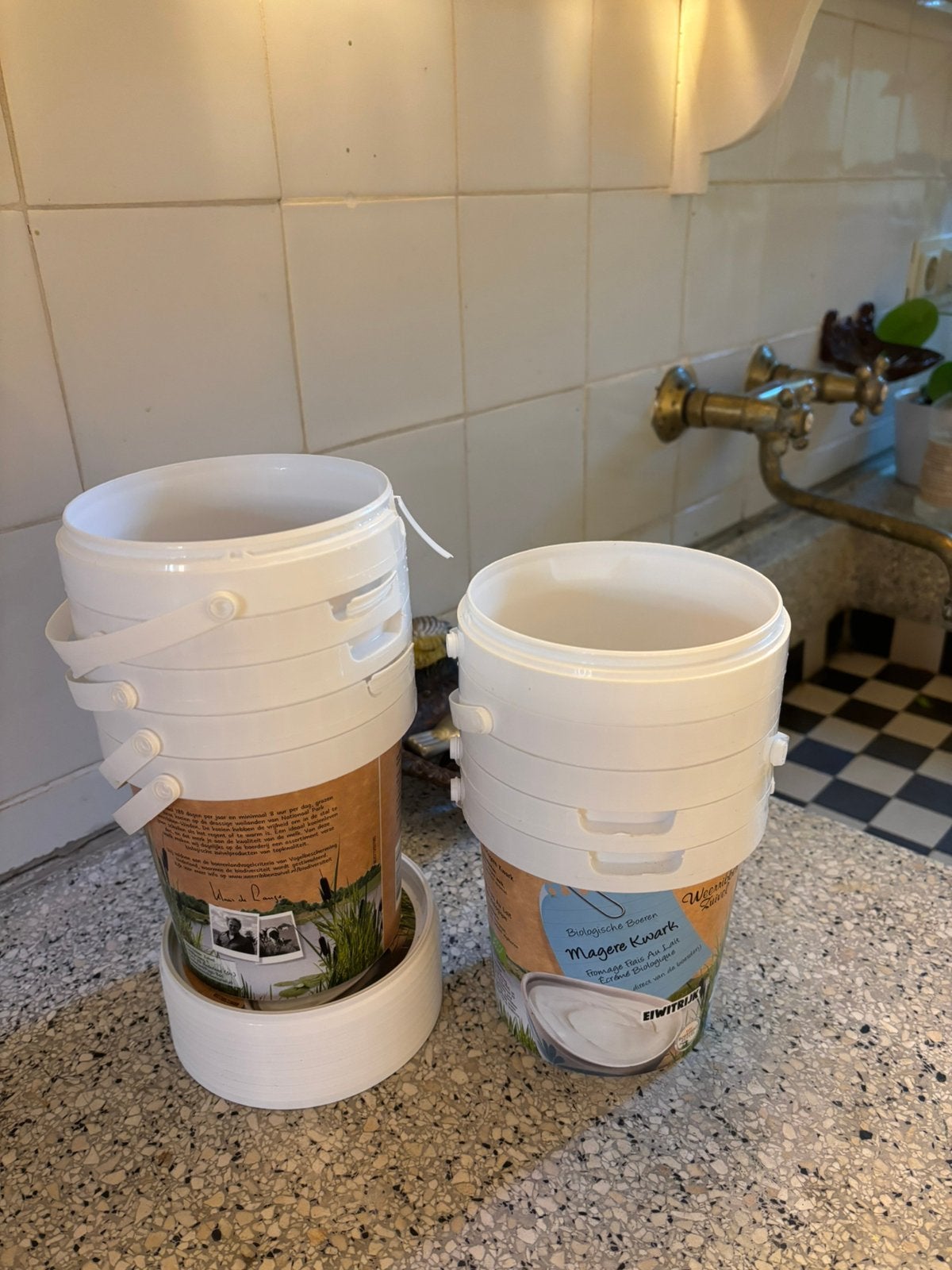 10x Plastic emmertje met deksel, Ophalen of Verzenden, Nieuw