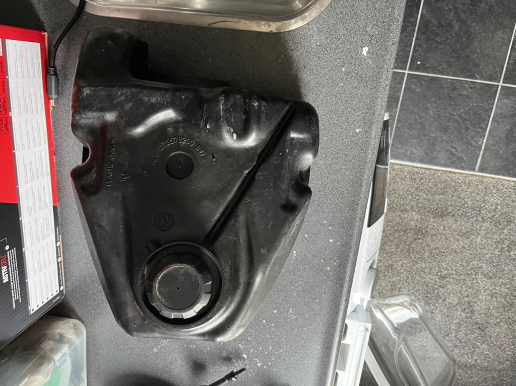 Benzine tank peugeot speedake, Ophalen of Verzenden, Gebruikt, Tank