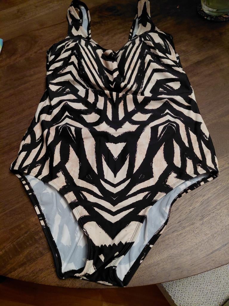 Badpak maat  40 B cup, Kleding | Dames, Ophalen of Verzenden, Nieuw, Zwart, Badpak