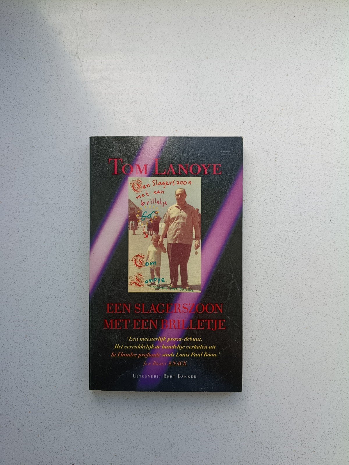 Een Slagerszoon met een Brilletje - Tom Lanoye, Ophalen of Verzenden, Gelezen