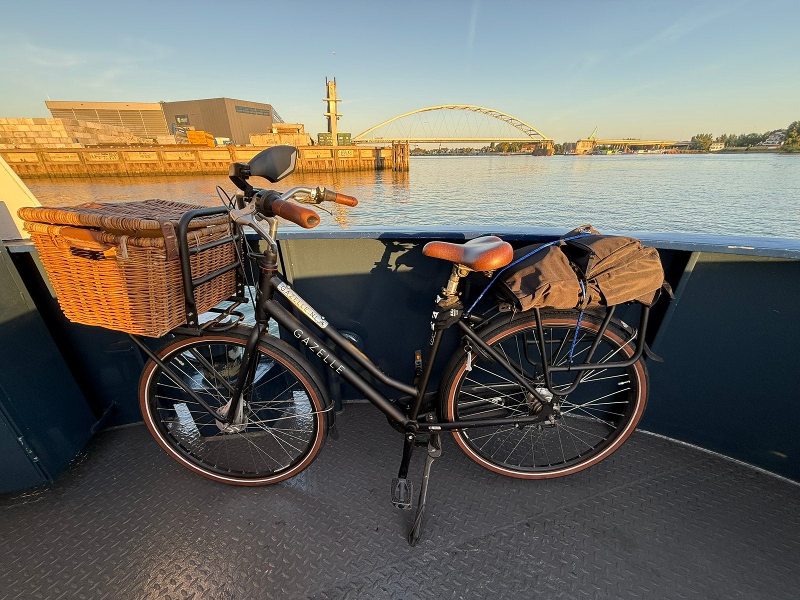 Gazelle Heavy Duty NL — In Zeer Goede Staat, Ophalen, 53 tot 56 cm, Versnellingen, Zo goed als nieuw