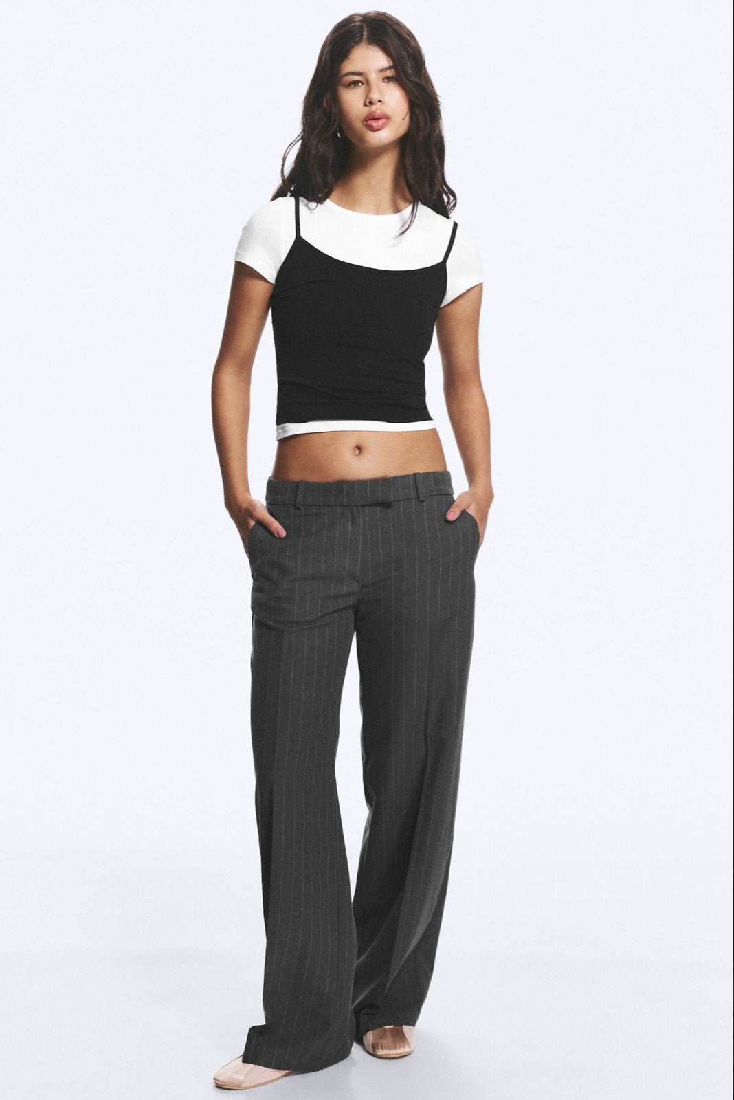 Donkergrijze pantalon met krijtstreep - 100% wol, Maat 38/40 (M), Ophalen of Verzenden, Zo goed als nieuw, Grijs