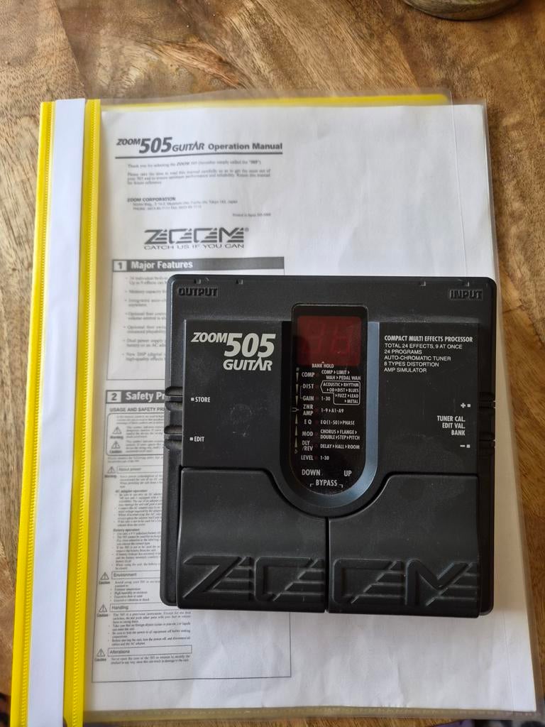 Zoom 505 classic multi effect, Muziek en Instrumenten, Effecten, Ophalen of Verzenden, Gebruikt