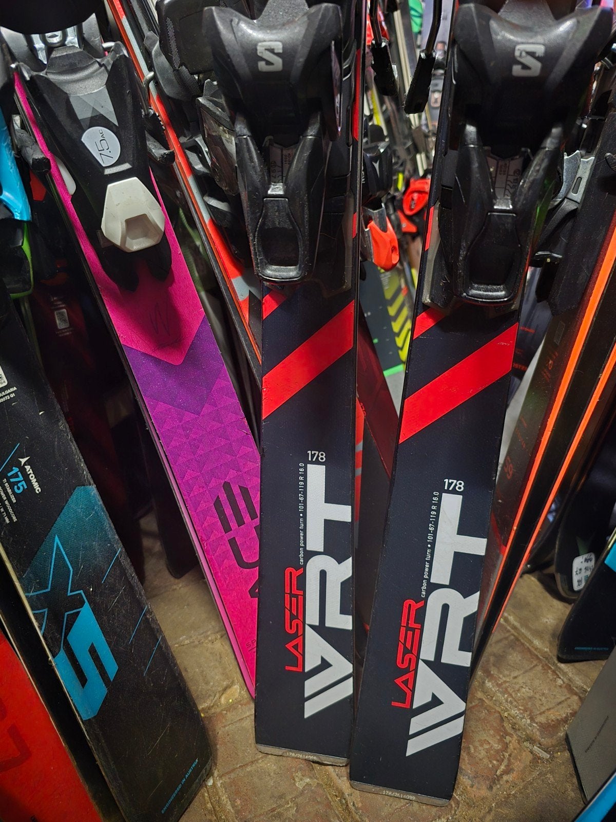 178cm 2026 maart STOCKLI LASER WRT UNIKE VOOR KENNER, Sport en Fitness, Skiën en Langlaufen, Overige merken, 160 tot 180 cm, Stockli