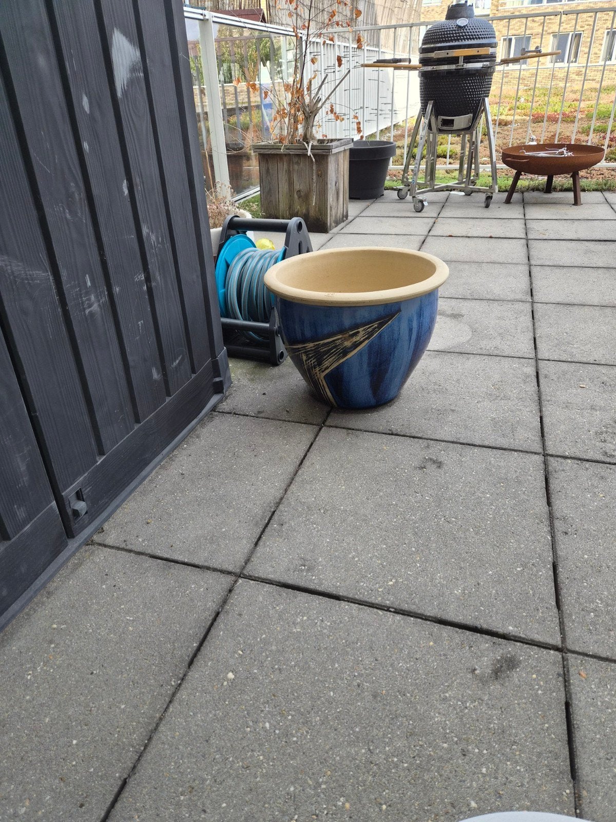 Zware Grote Blauwe Bloempot met Patroon, Ophalen, Gebruikt, 40 cm of meer, Rond