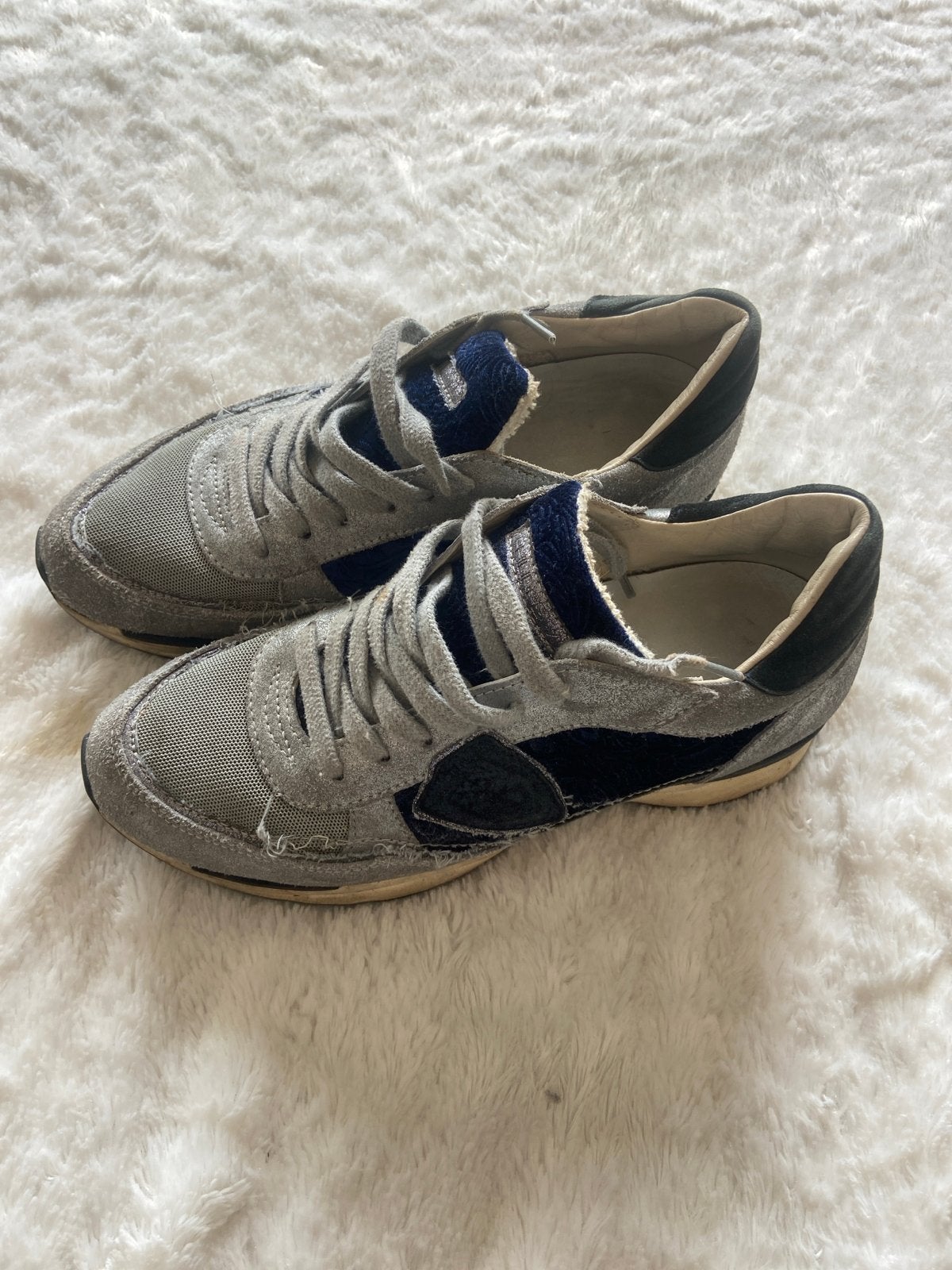 Philippe Model sneakers maat 37, Ophalen of Verzenden, Gedragen, Grijs, Sneakers of Gympen