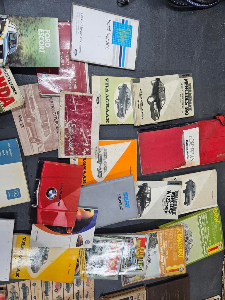 Grote collectie auto- en motorboeken, Ophalen, Gelezen, Algemeen