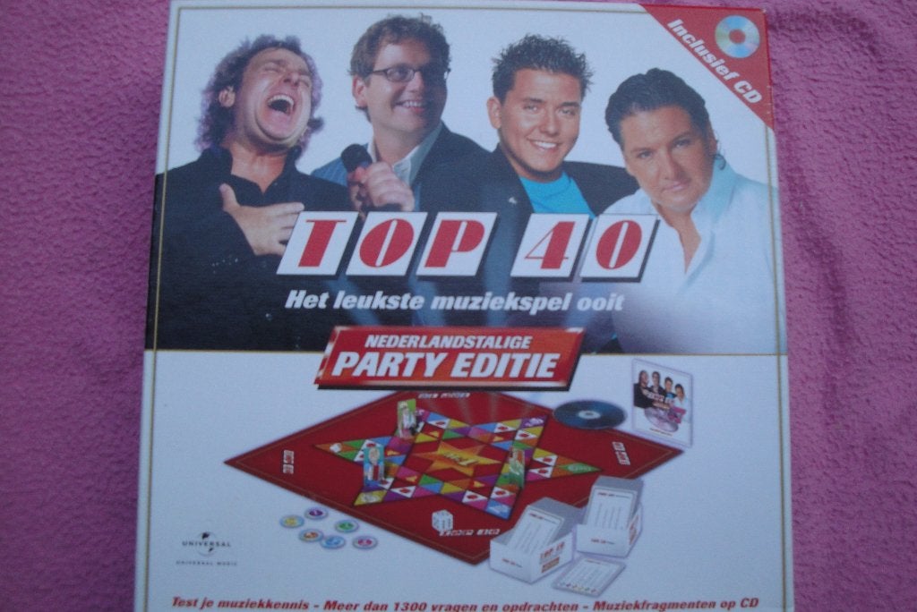 TOP 40 HET LEUKSTE MUZIEK SPEL OOIT 2tot18sp. voor 3,95euro., Hobby en Vrije tijd, Een of twee spelers, Ophalen of Verzenden, Zo goed als nieuw