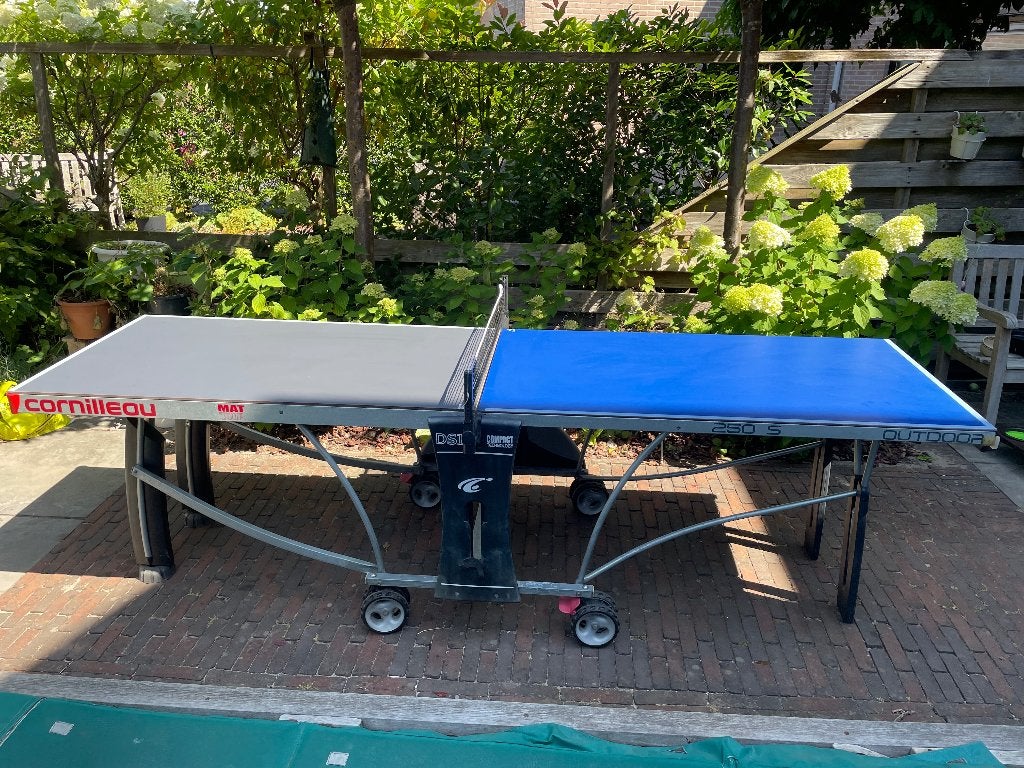 Kleine tafeltennis tafel, Sport en Fitness, Tafeltennis, Ophalen, Gebruikt, Tafel Outdoor, Verrijdbaar