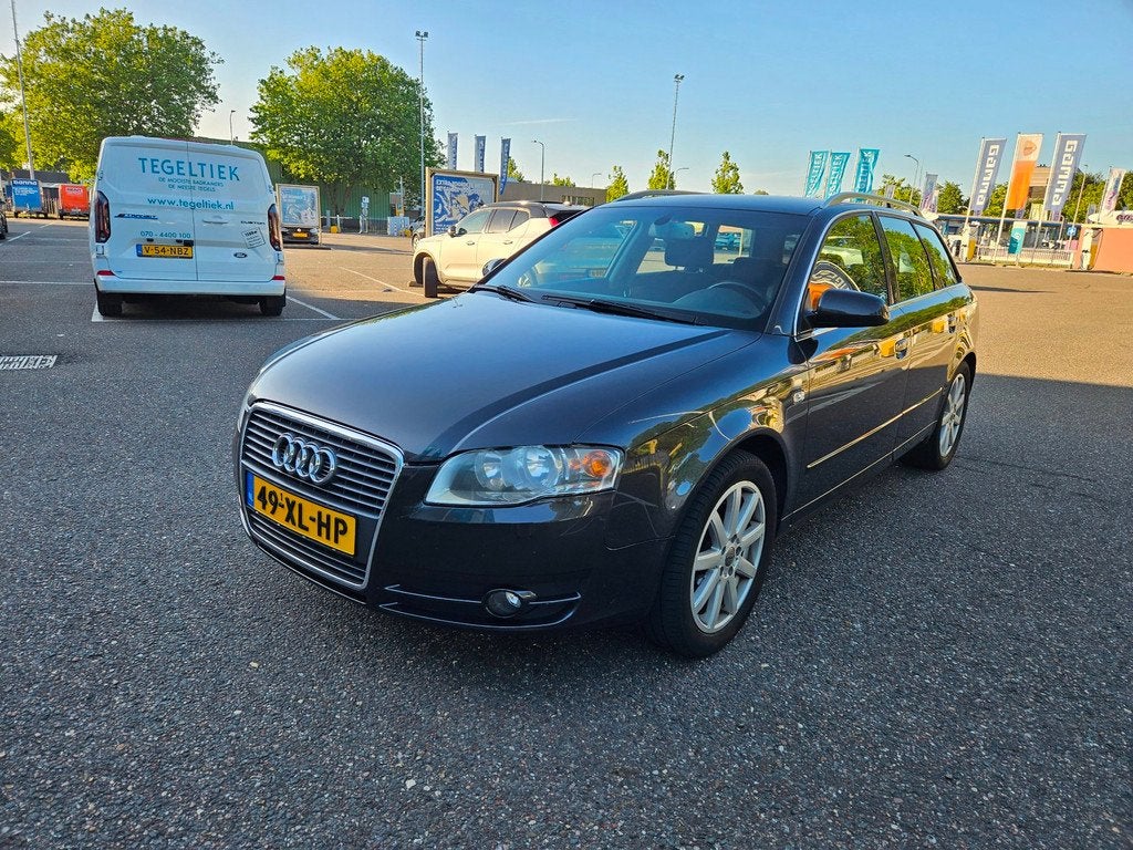 Audi A4 Avant 2.0 Advance LPG, Auto's, Audi, Voorwielaandrijving, 730 kg, Gebruikt, 4 cilinders