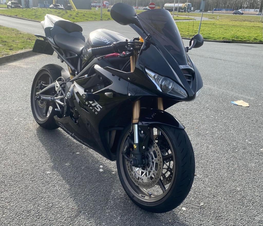 Triumph Daytona 675 (2009), Motoren, Motoren | Triumph, 675 cc, Occasion, 3 cilinders, Super Sport