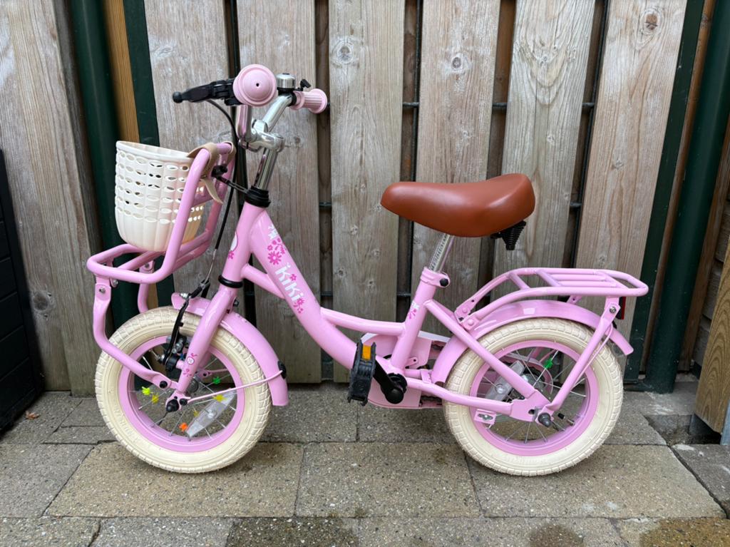 Kinderfiets 12 inch, Fietsen en Brommers, Fietsen | Kinderfietsjes, Ophalen, Zo goed als nieuw, Minder dan 16 inch, Zijwieltjes