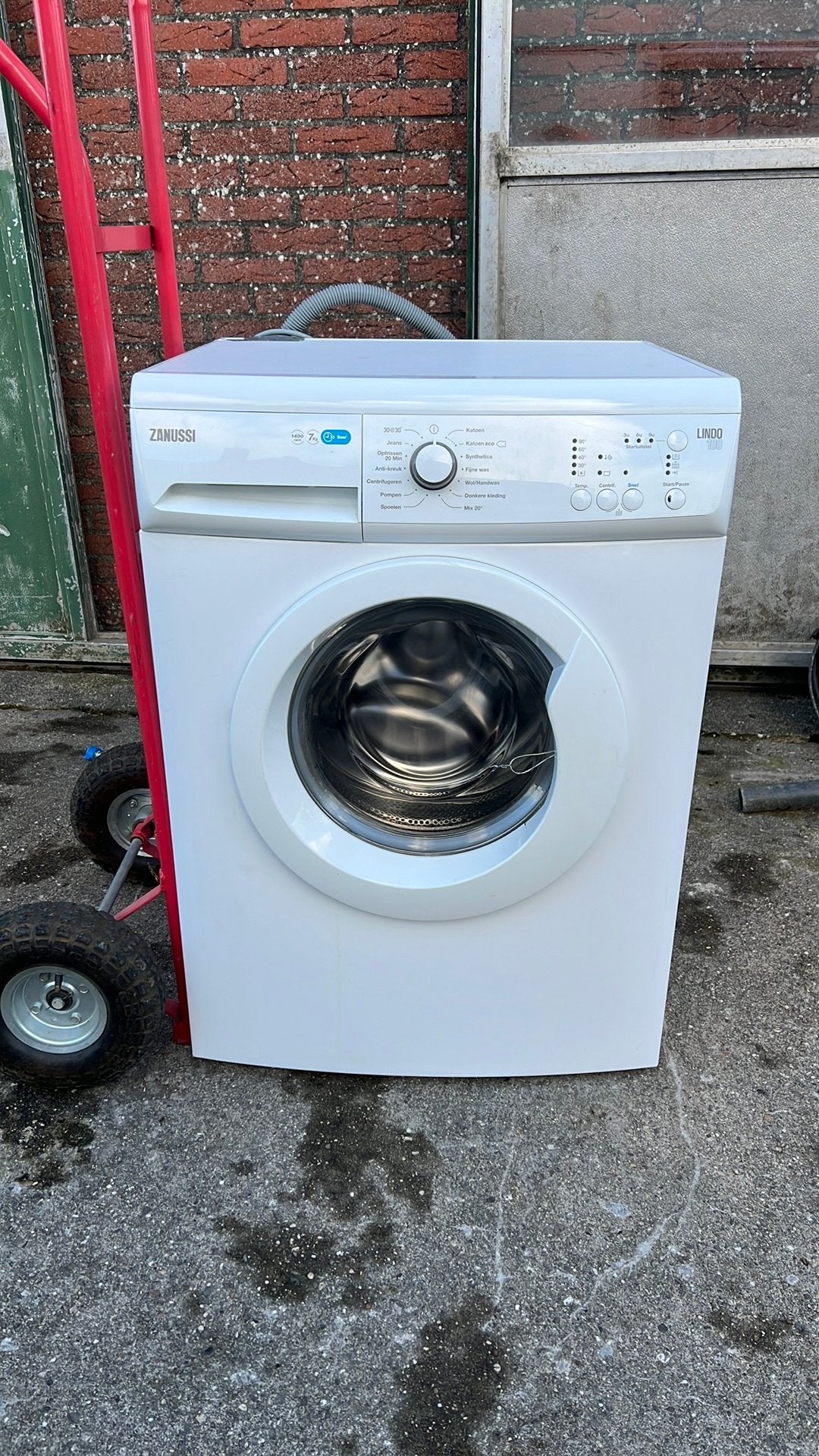 Zanussi lindo 100 wasmachine 7kg 1400rpm, Ophalen, Gebruikt, 85 tot 90 cm, 1200 tot 1600 toeren