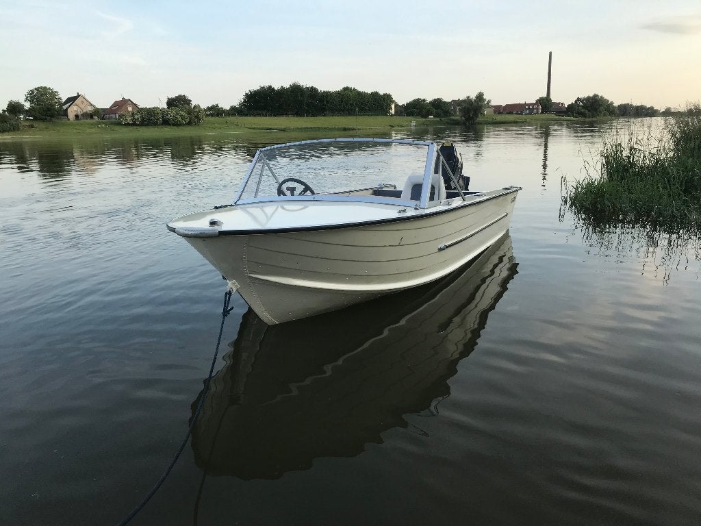 Aluminium starkraft boot 30PK Yamaha en trailer, Watersport en Boten, Vis- en Consoleboten, 10 tot 30 pk, Gebruikt, 4 m, Aluminium