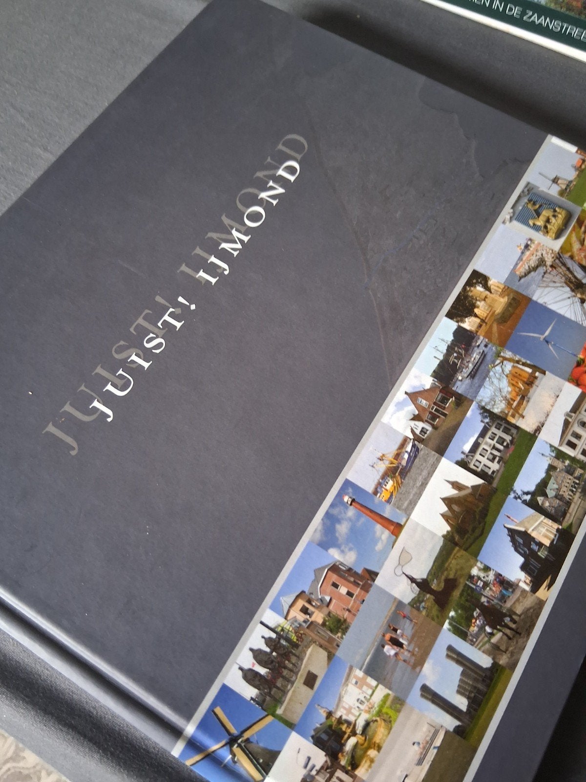 Boek: Juist! IJmond - Prachtig fotoboek, Ophalen of Verzenden, 20e eeuw of later, Zo goed als nieuw