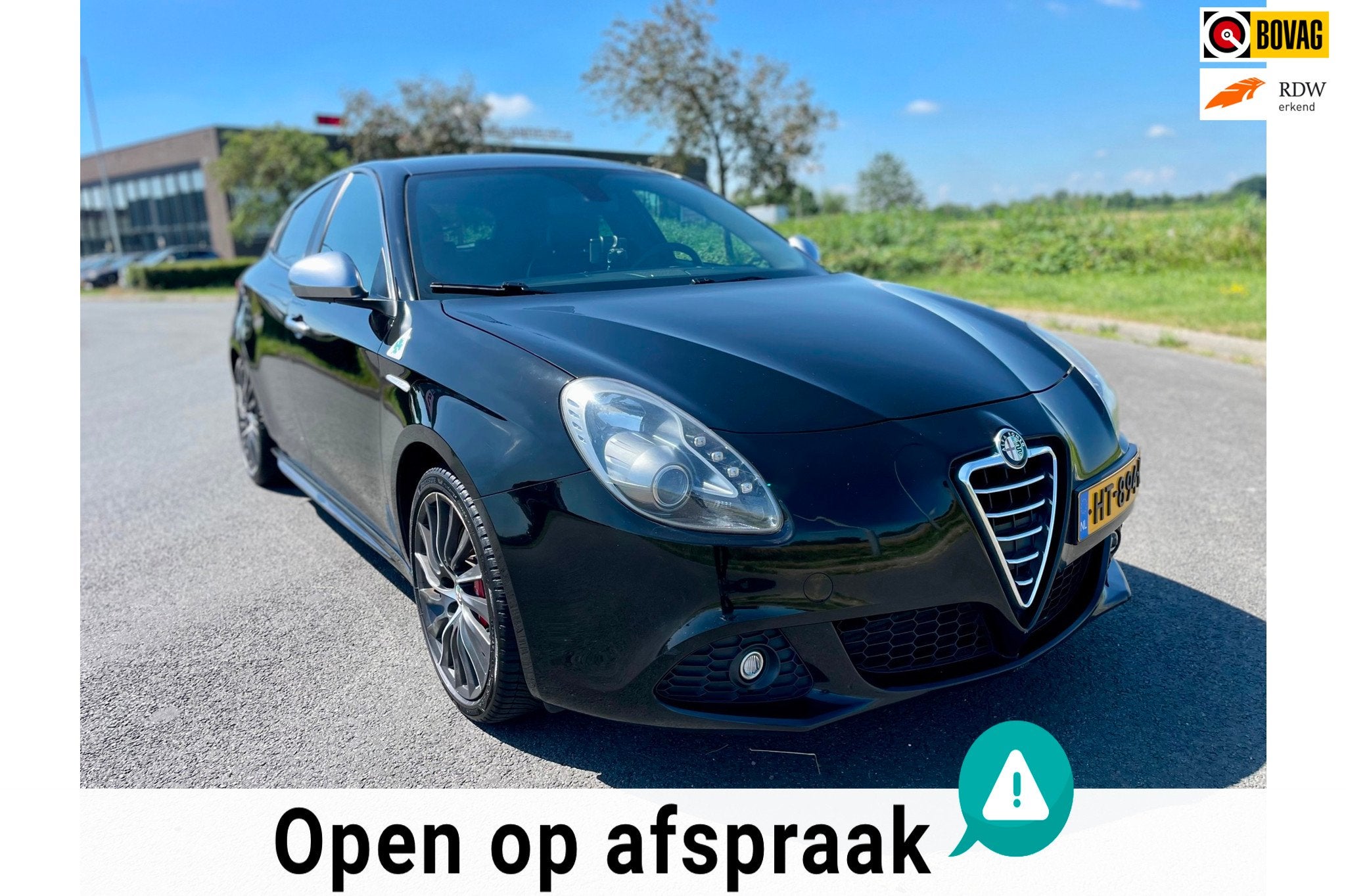 Alfa Romeo Giulietta 1.7 TBi Quadrifoglio Verde, 235pk, Trek, Gebruikt, Zwart, 4 cilinders, Leder en Stof