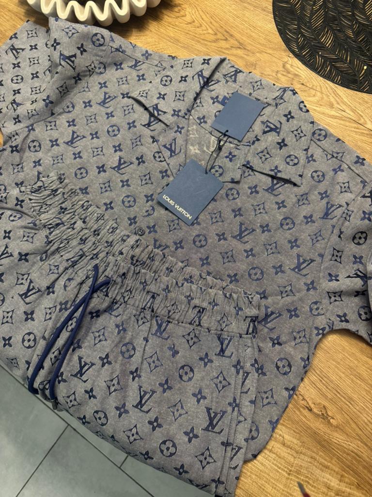 Louis vuitton Sets mannen, Ophalen of Verzenden, Zo goed als nieuw, Zwart, Overhemd